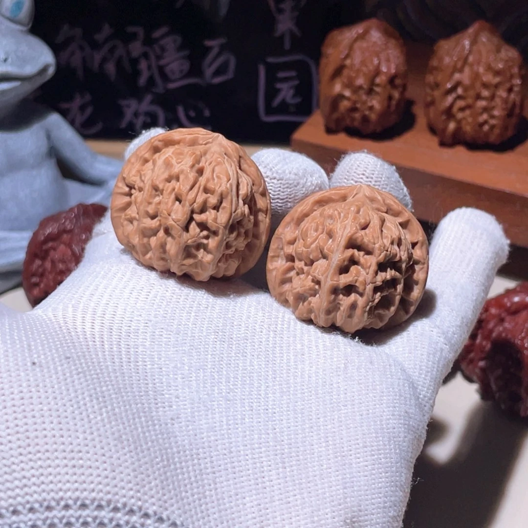 把件文玩核桃白狮子2032，3535