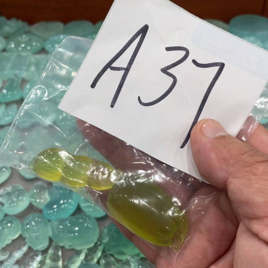 惜****蛇纹石玉合金颈饰