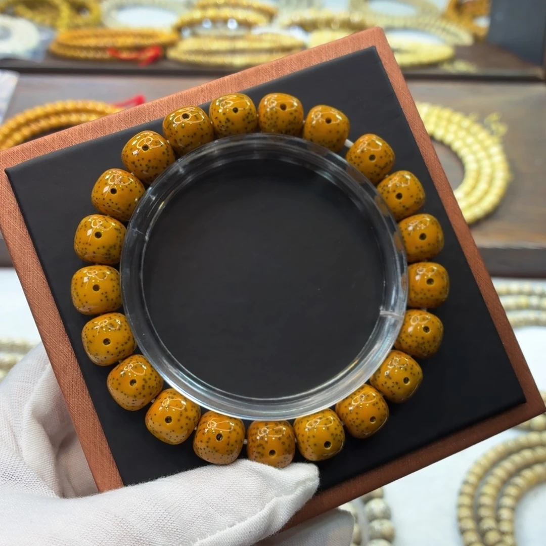 吊坠星月菩提10.7×9.7小细星