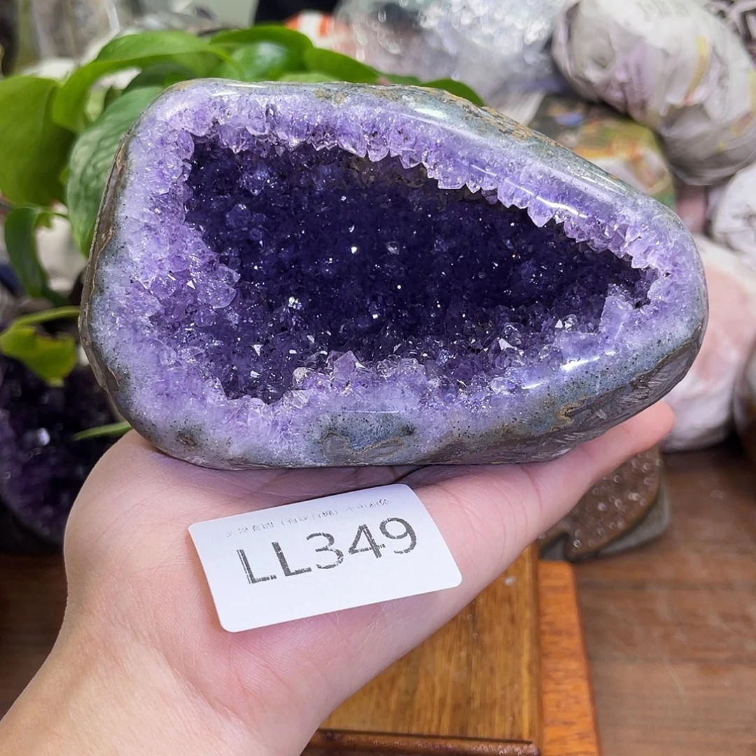 水晶大型摆件（非配饰）未镶嵌