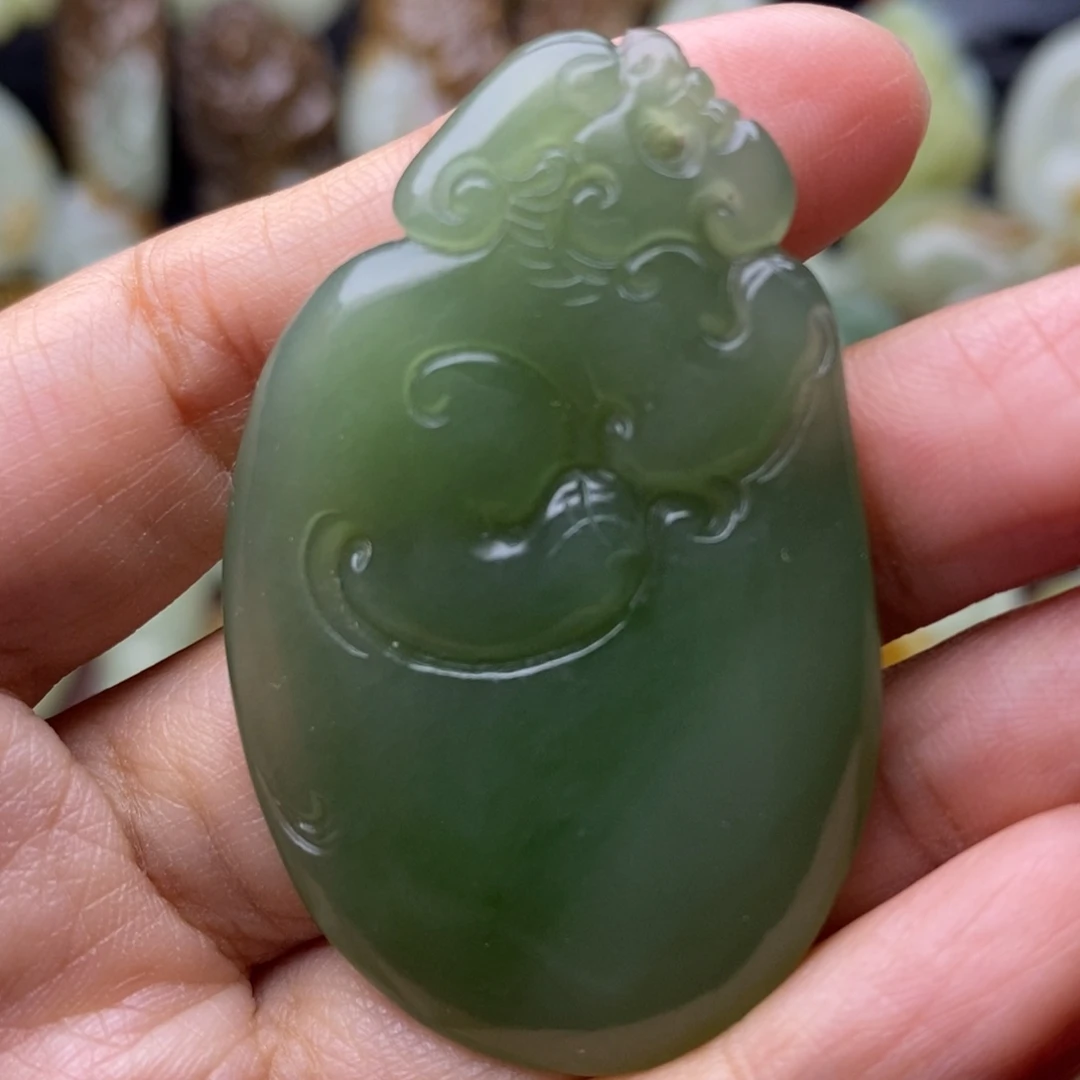 项链未镶嵌和田玉（糖玉）