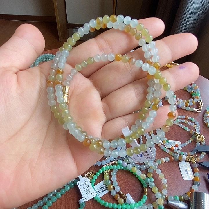 定制翡翠未镶嵌卡4.5