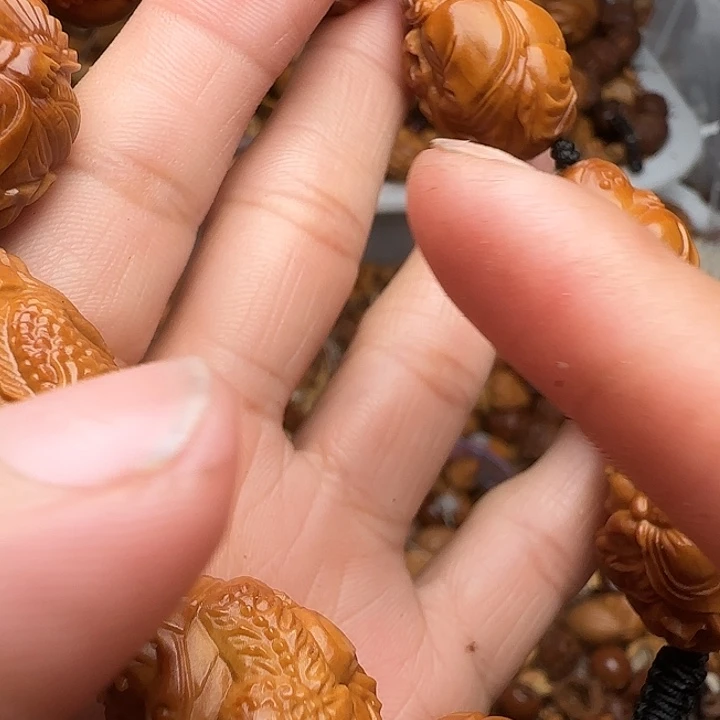 吊坠橄榄核清货的价格是