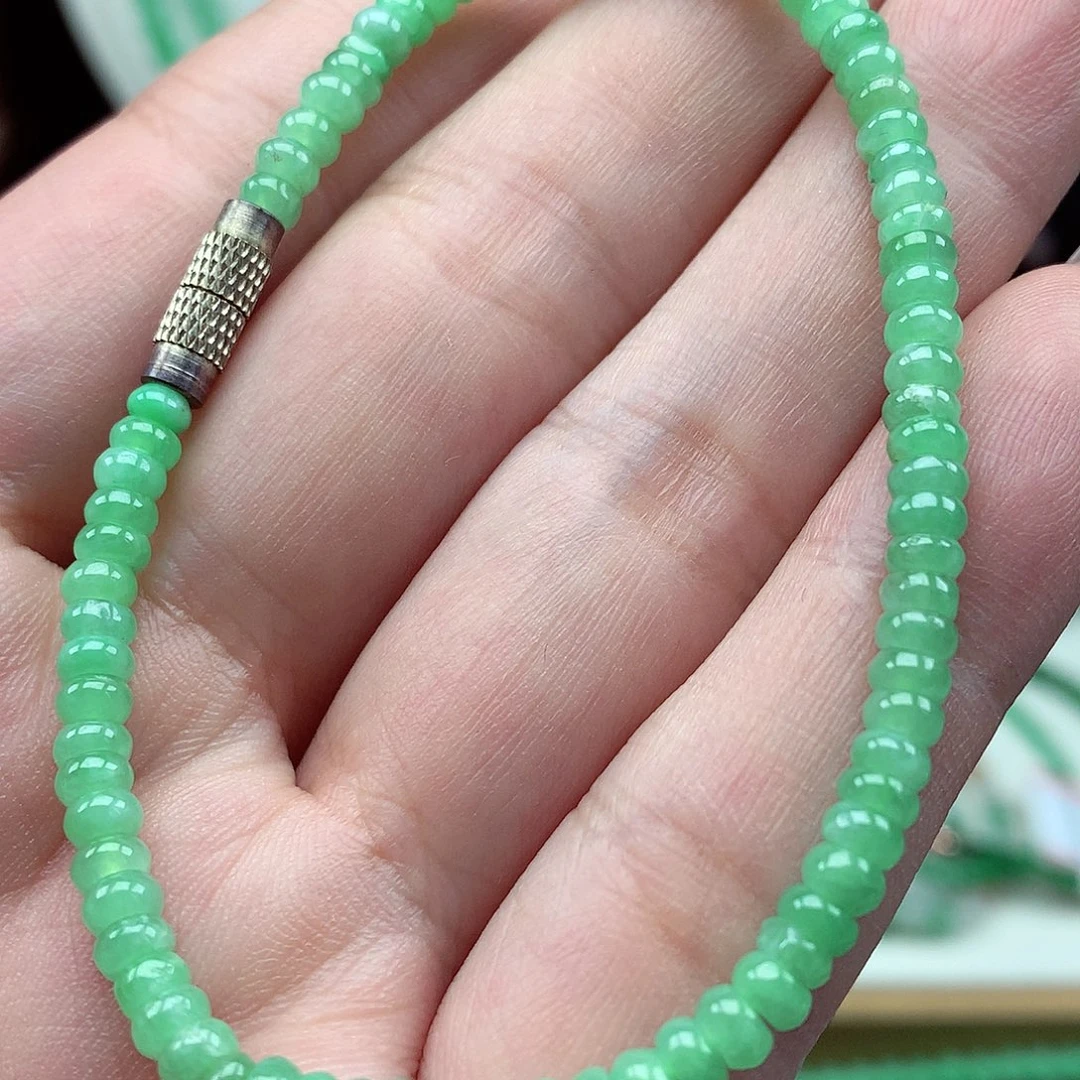 翡翠未镶嵌手链翡翠