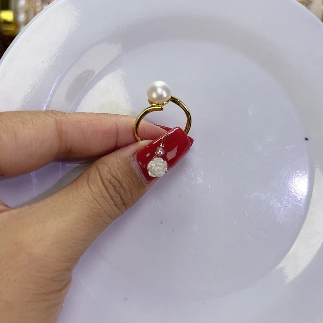 淡水珍珠钛钢颈饰