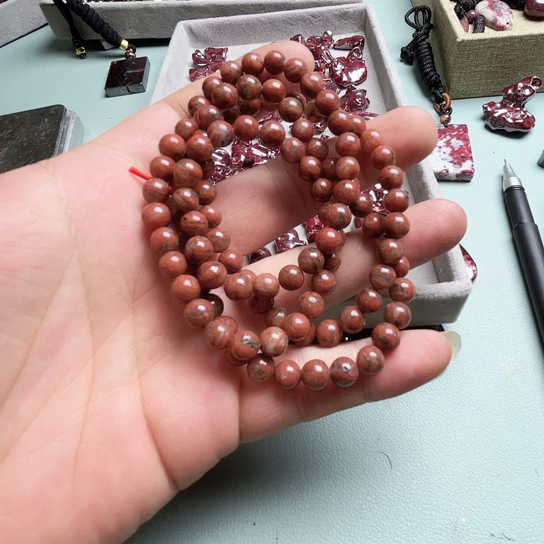 天然朱砂辰石吊坠