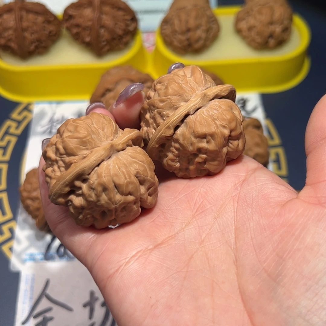 文玩核桃把件来*蛤蟆41