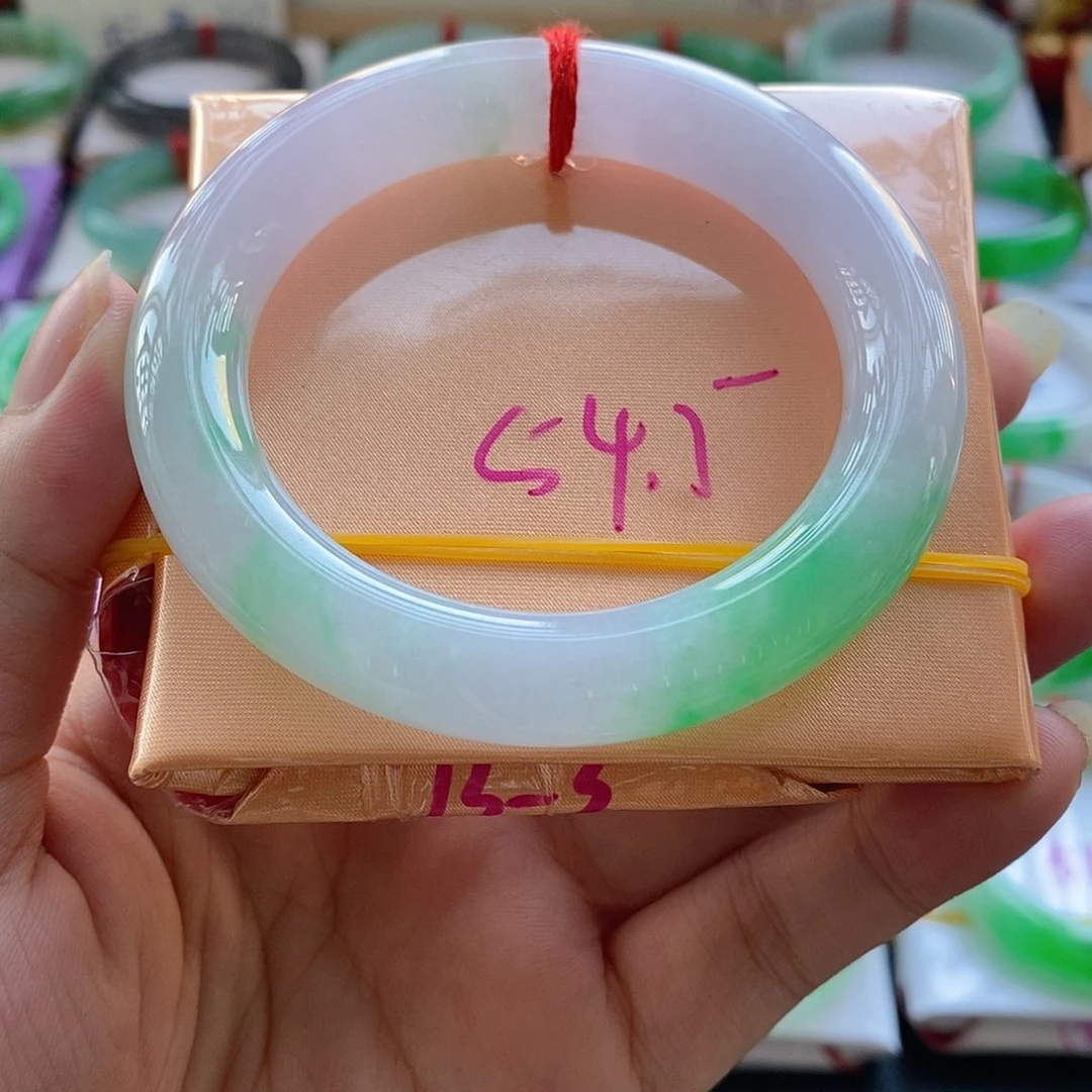 翡翠未镶嵌手镯24号强推