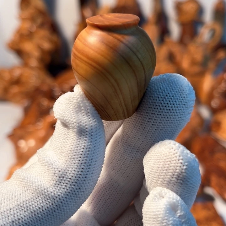 柏木（崖柏）崖柏陈化料花瓶吊坠把件