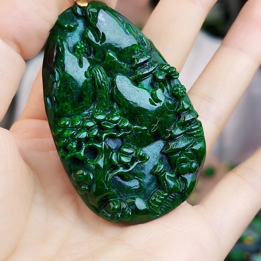 翡翠18K金镶嵌颈饰多样性