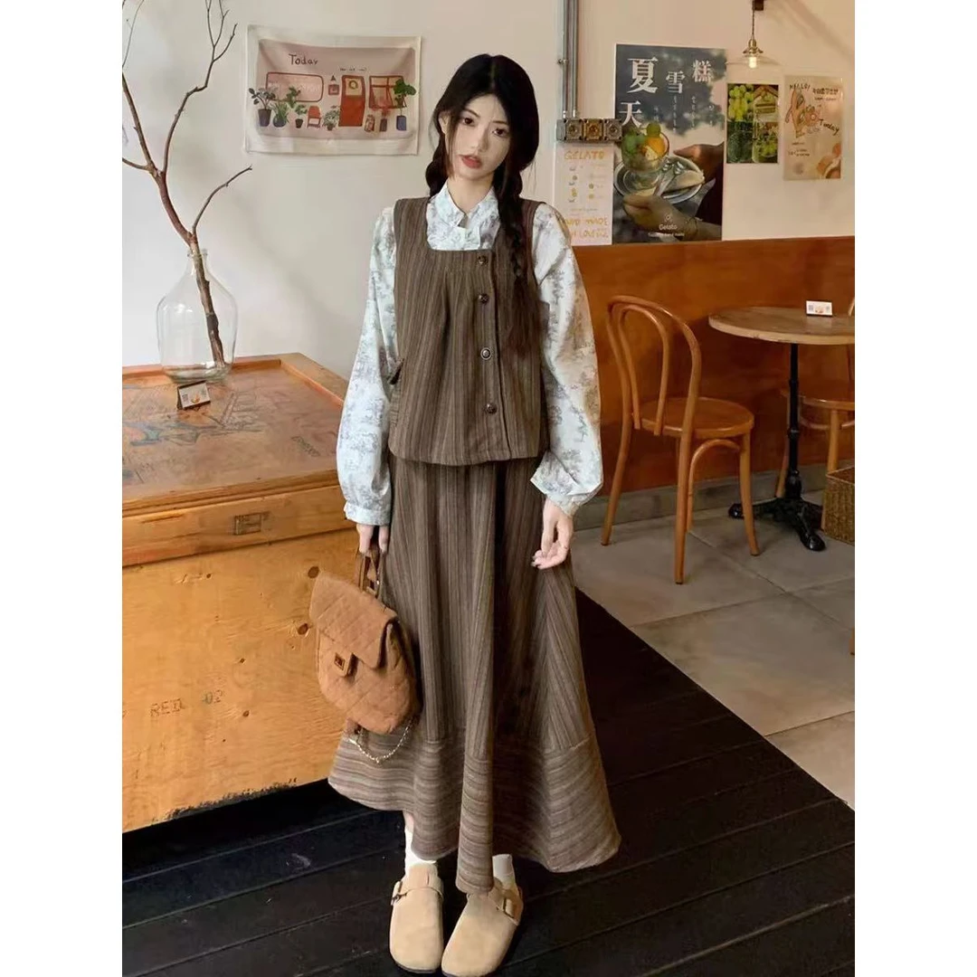 咖色条纹秋装叠穿小众背心女马甲半身裙搭配两件套呢子套装8012