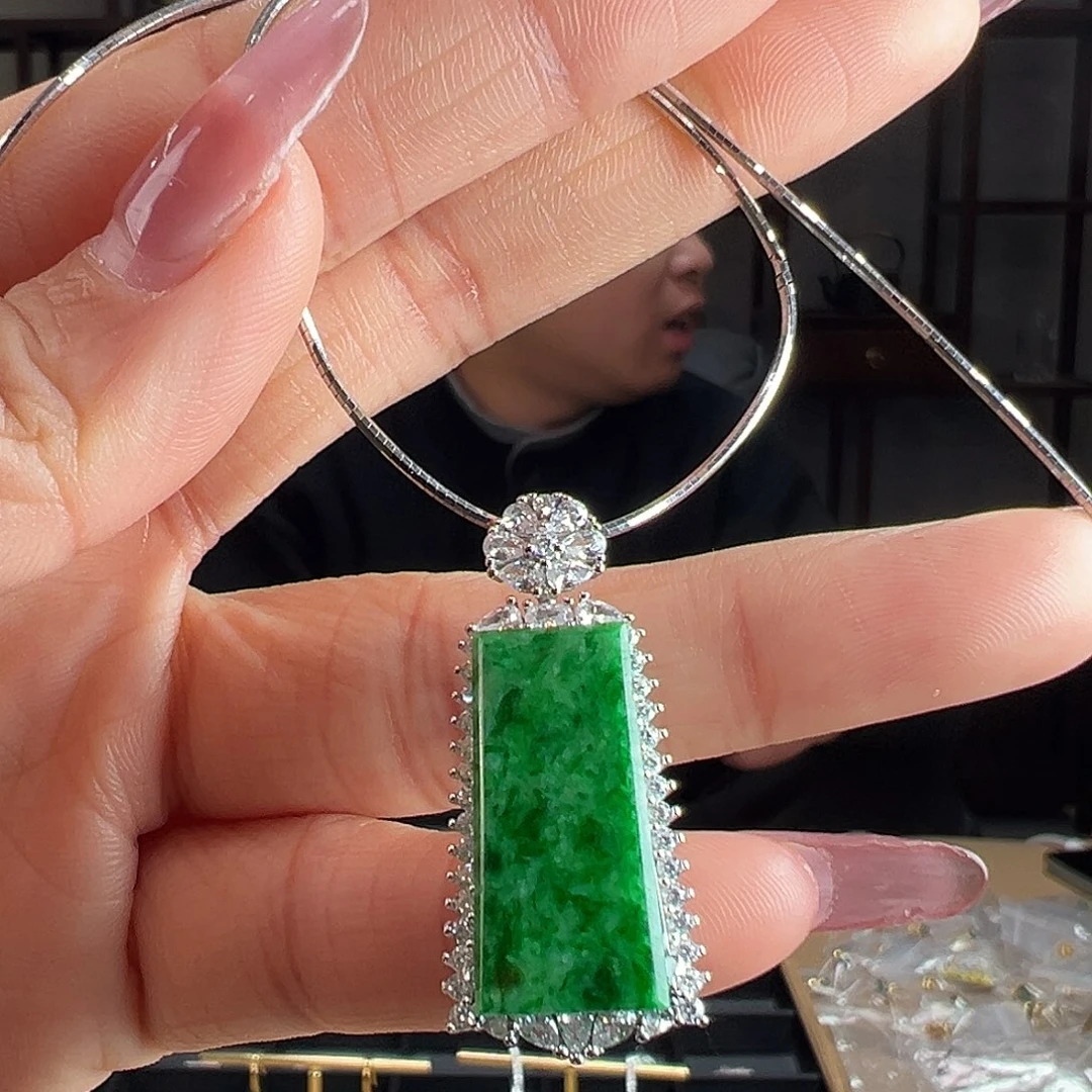 翡翠银S925镶嵌吊坠(赠链)吊坠赠链