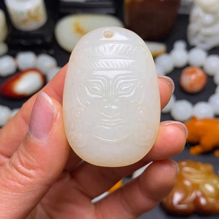 和田玉未镶嵌挂件