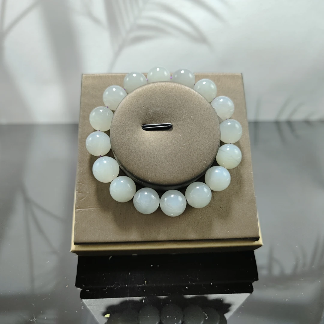 N和田玉圆珠手串（卡12）0394