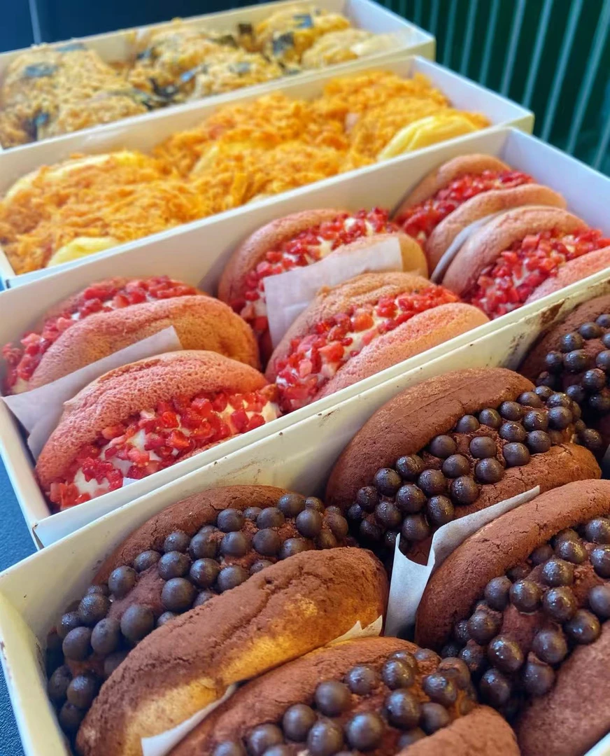 轻膳语0添加蔗糖0面粉轻膳语春日云朵小贝现做现发健康饱腹小甜品