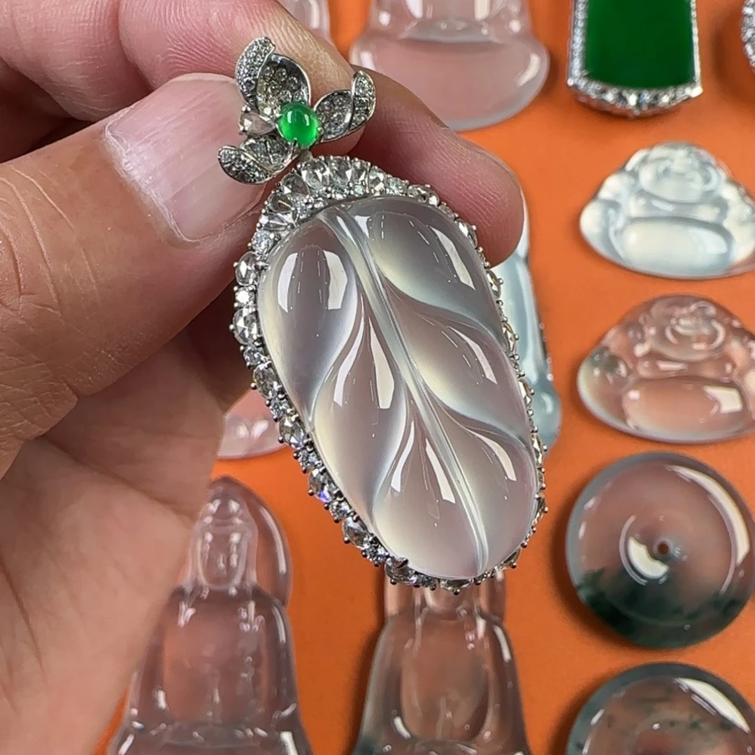 定制翡翠未镶嵌天然