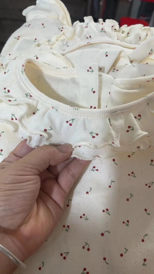 (芝芝奶油 自制25秋樱桃打底衫 100%棉