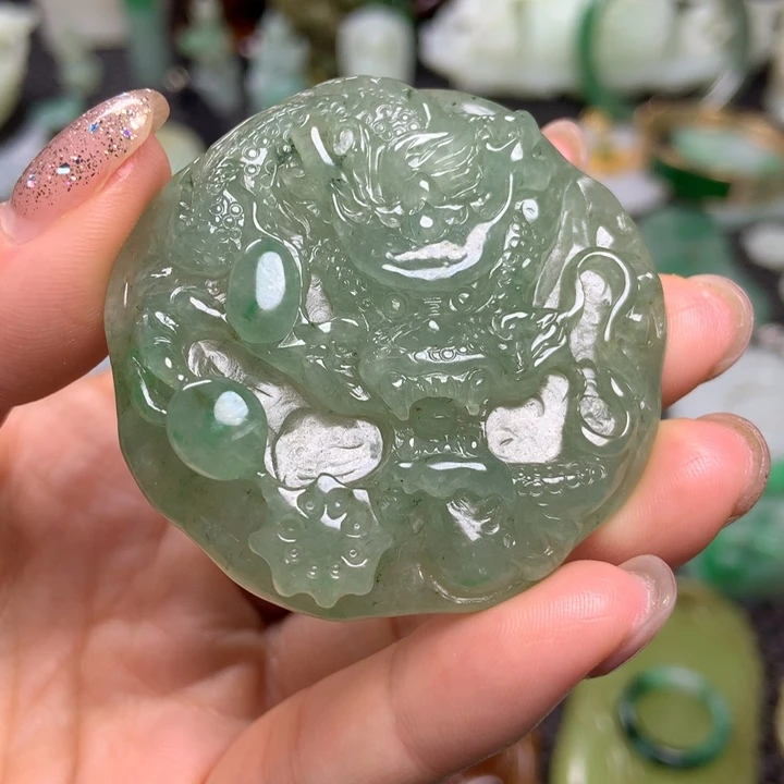 翡翠未镶嵌挂件清