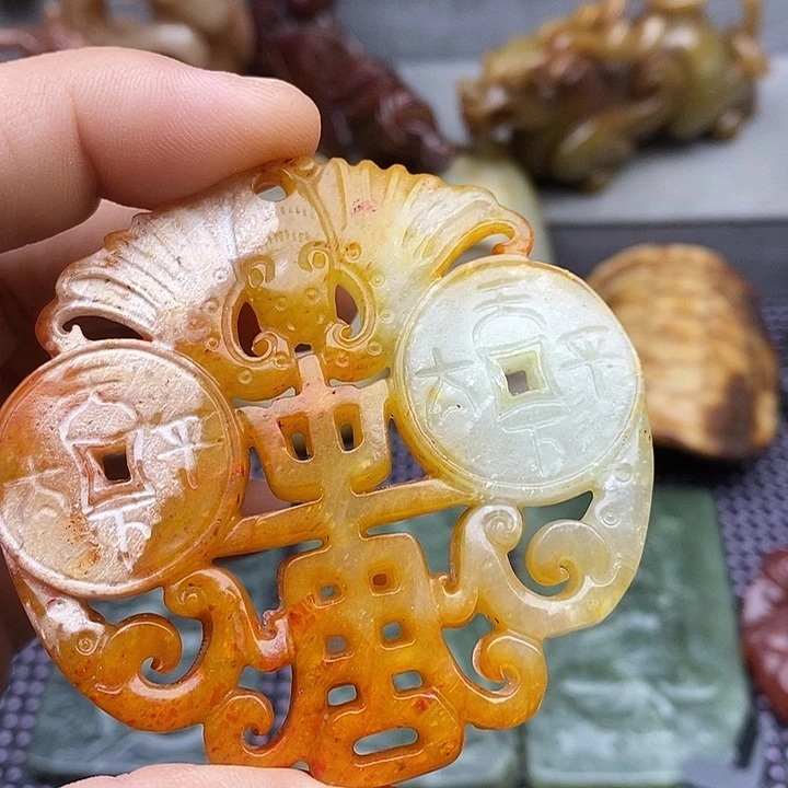未镶嵌蛇纹石玉颈饰