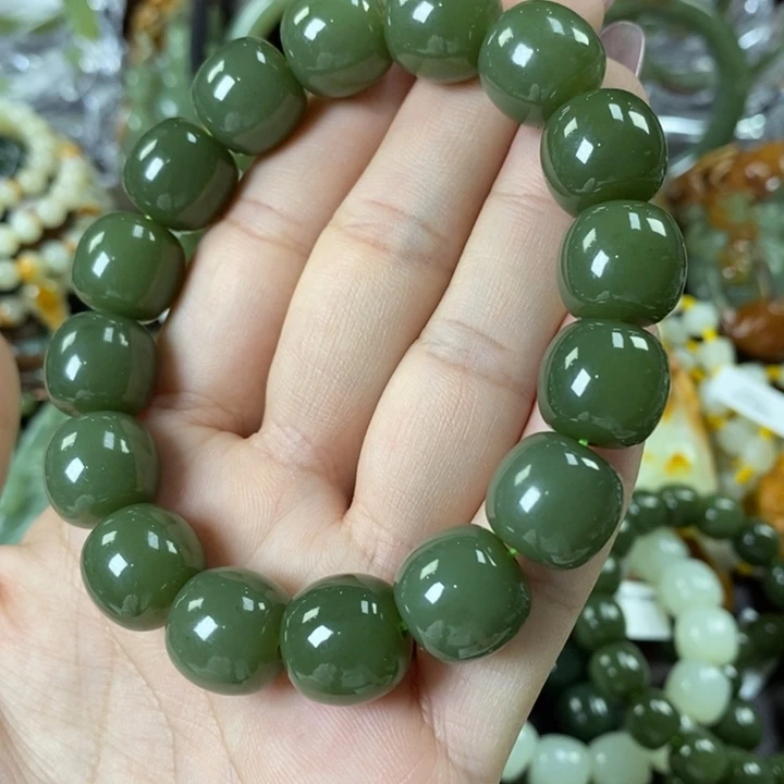 透闪石质玉手串未镶嵌.*.