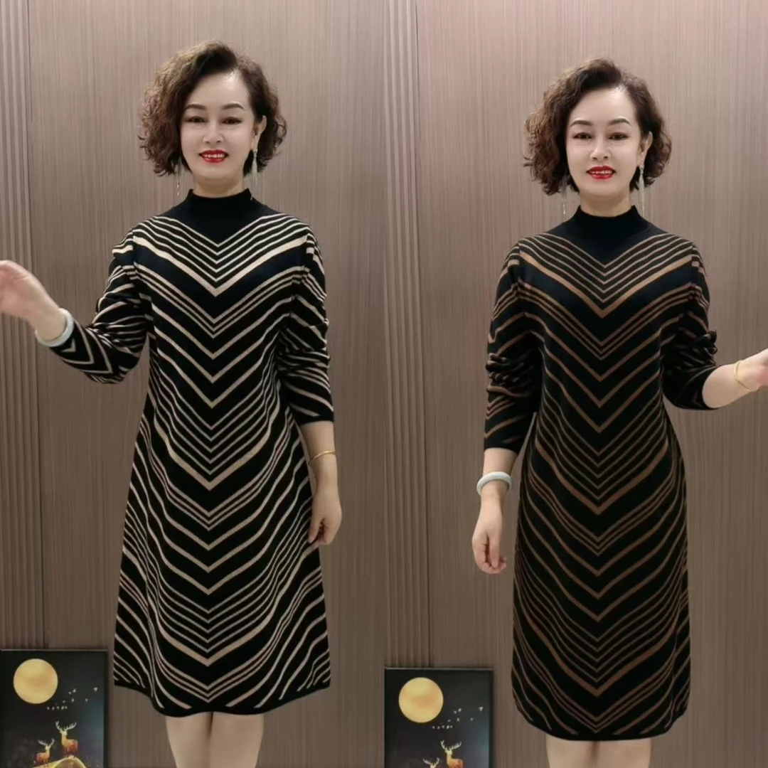 时尚遮肚子斜条纹洋气加厚优雅休闲针织连衣裙高领中长款长袖秋冬