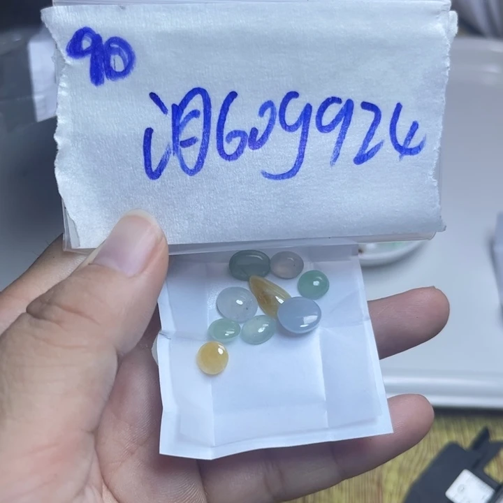 泪***喊未镶嵌定制翡翠不退
