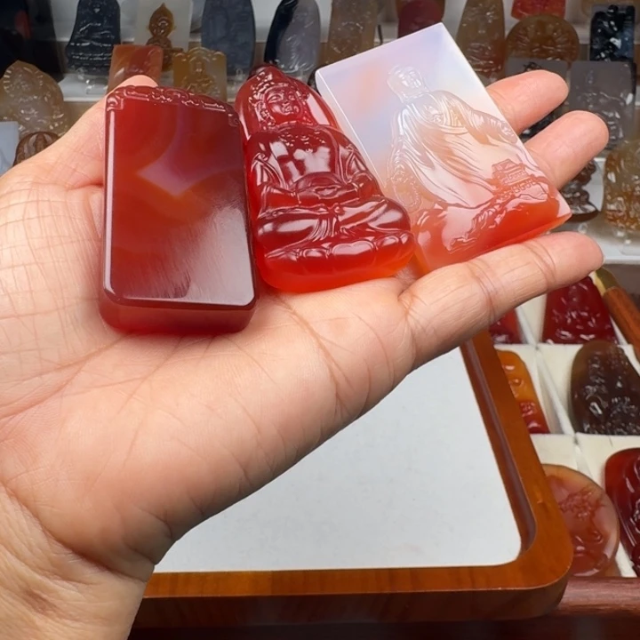 S***Y玛瑙/玉髓未镶嵌颈饰