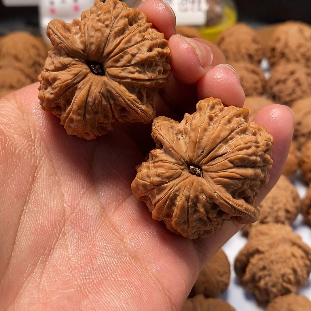 吊坠文玩核桃杨**航血麒麟