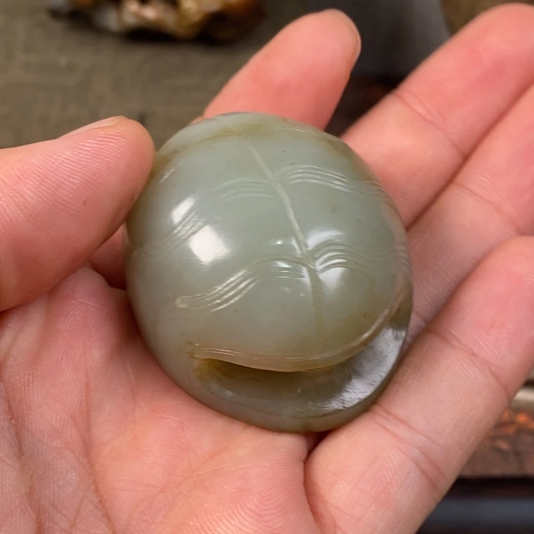 来***来非常精美的脖挂件