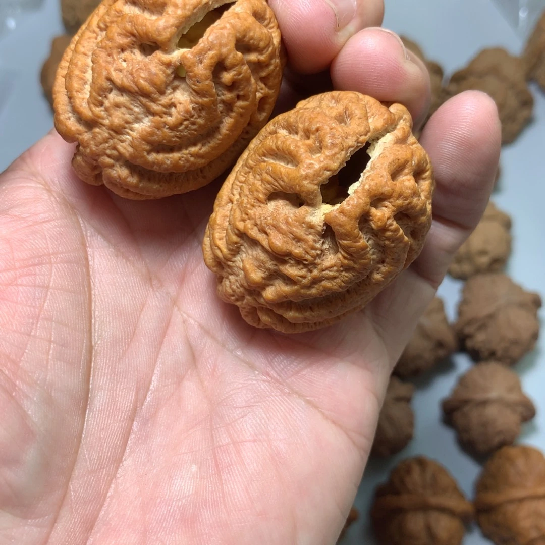 吊坠文玩核桃鬼脸核桃