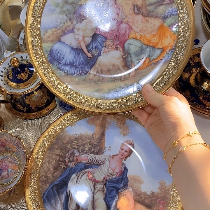 瓷片微瑕杂…………………………………………2