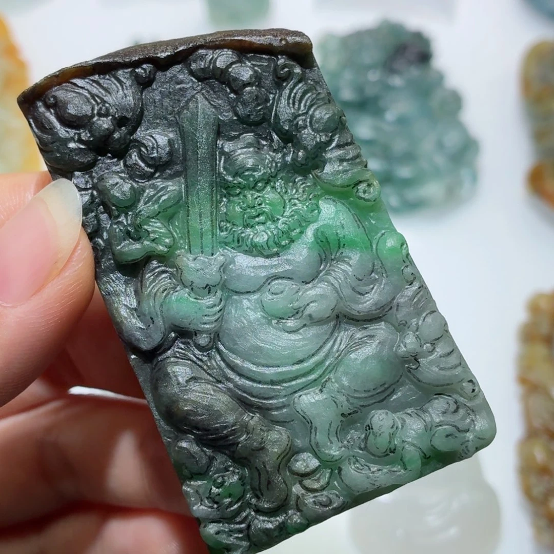 世***庄定制翡翠未镶嵌毛货