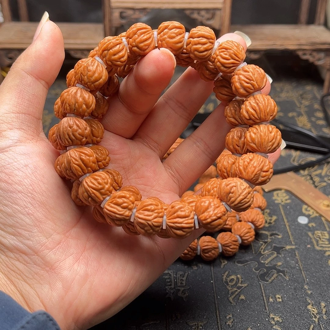 桃核吊坠小金豆手串