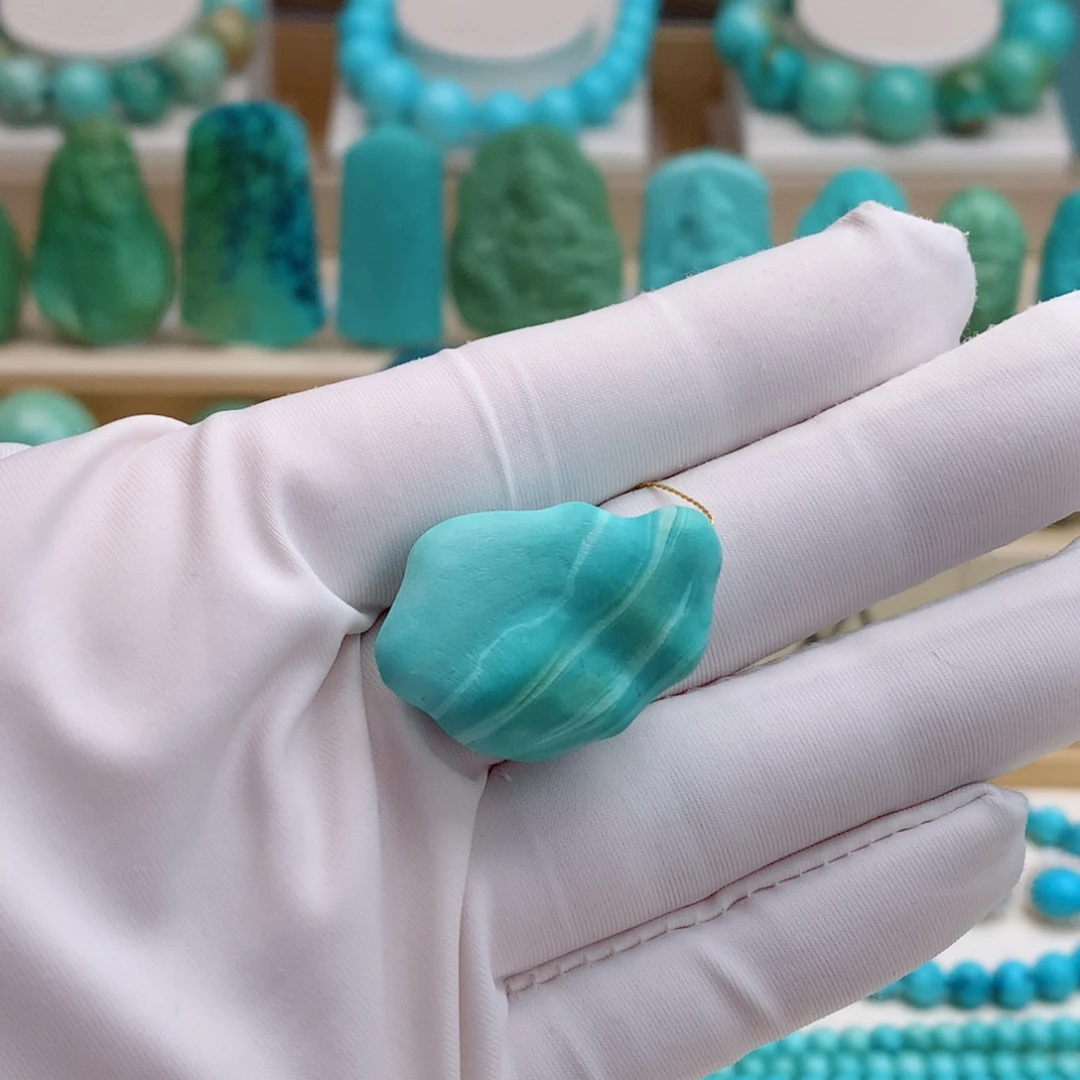 绿松石未镶嵌挂件