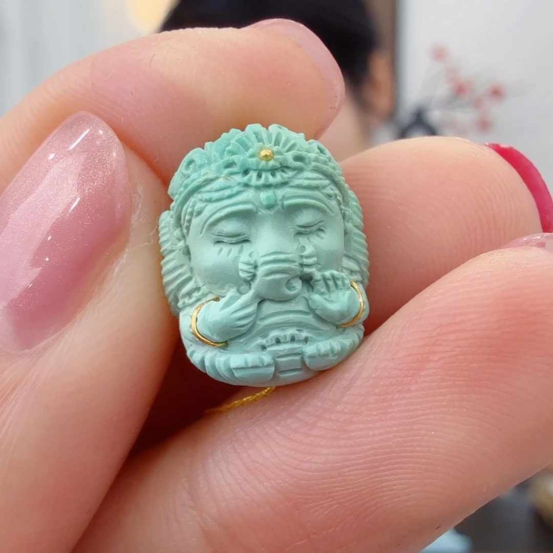 绿松石未镶嵌珠宝奇石