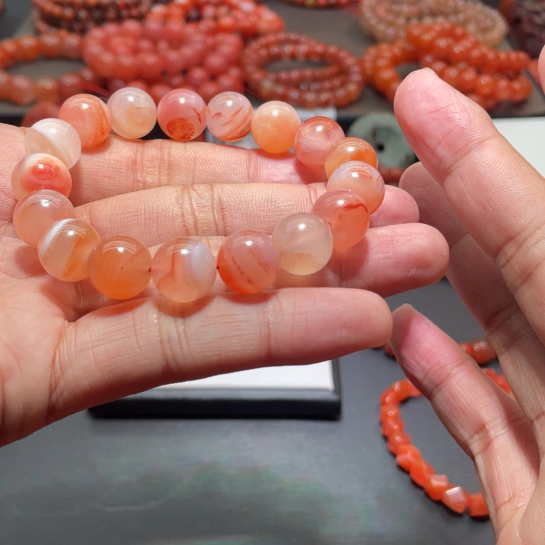 南红玛瑙手链未镶嵌