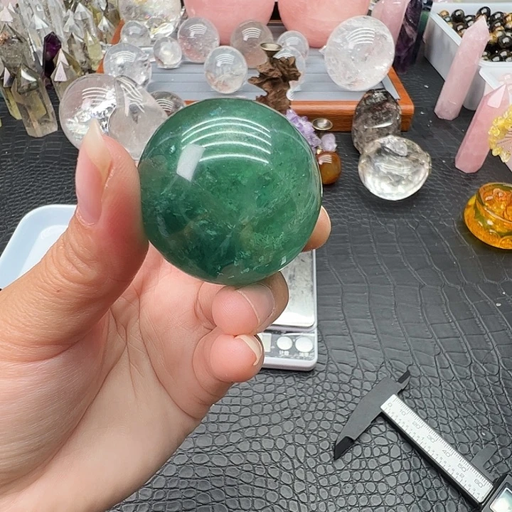 水晶未镶嵌珠宝半成品424