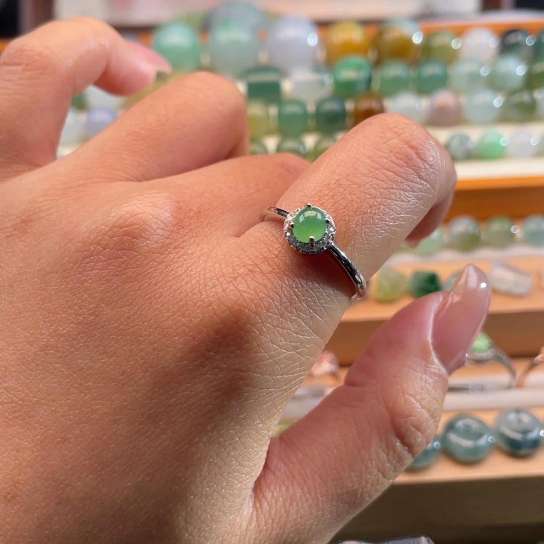 未镶嵌定制翡翠天然缅甸翡翠a货银镶，买断价不退换