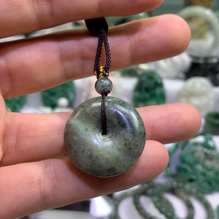 【闪购商品】独山玉未镶嵌颈饰海*
