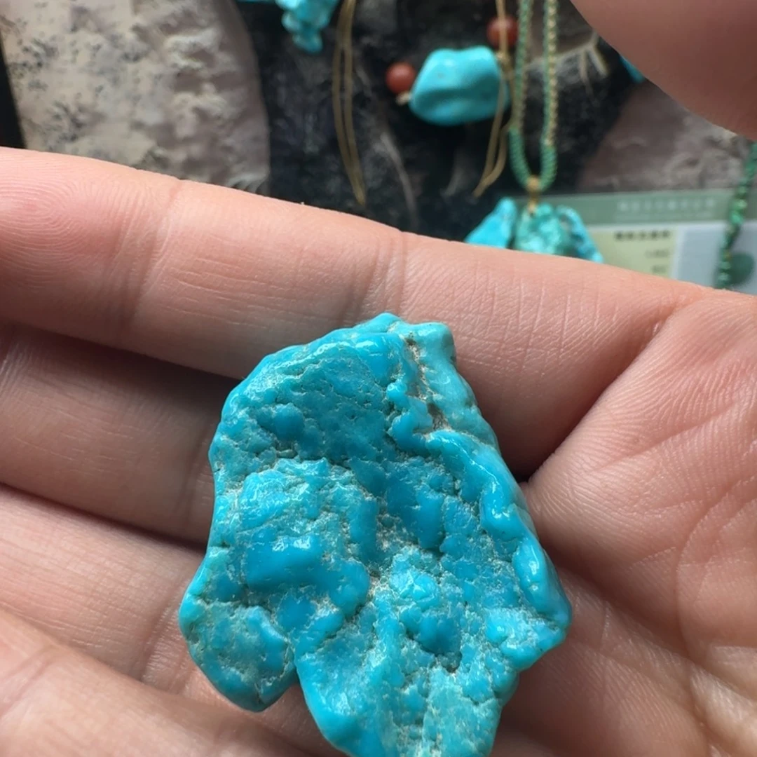 绿松石未镶嵌珠宝奇石