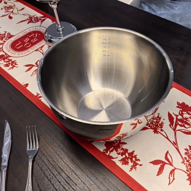 法克曼24cm沙拉盆一个 高约15cm