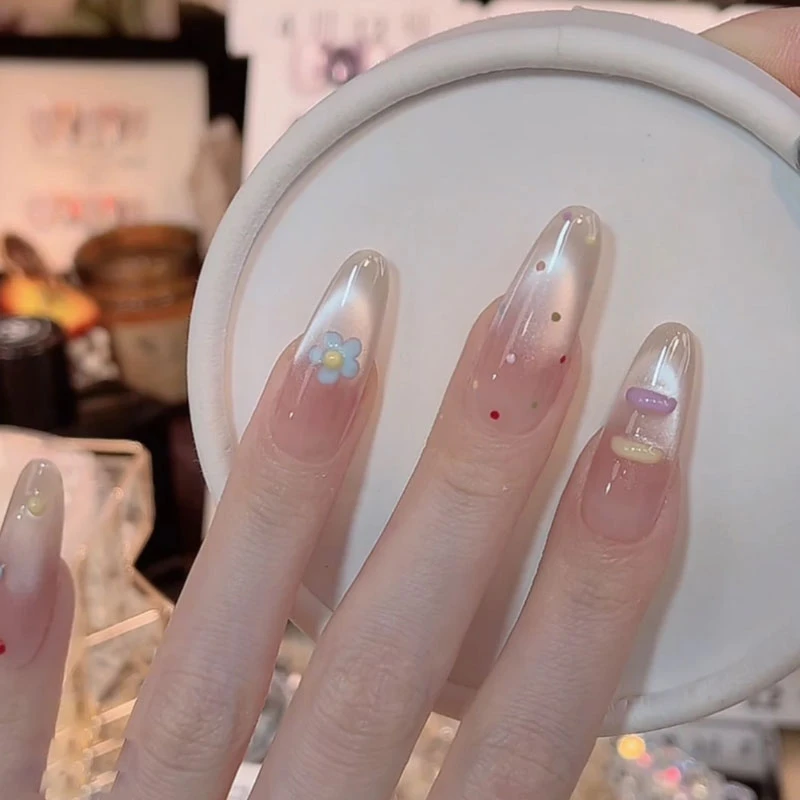 【小云朵】多巴胺纯手工穿戴甲中长款彩虹多巴胺微笑猫眼美甲贴片
