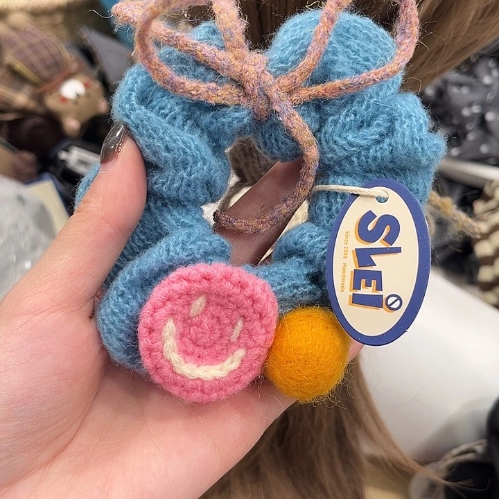 布艺非金属蓝色毛线小肠