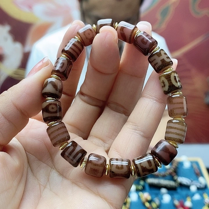 玛瑙/玉髓颈饰合金