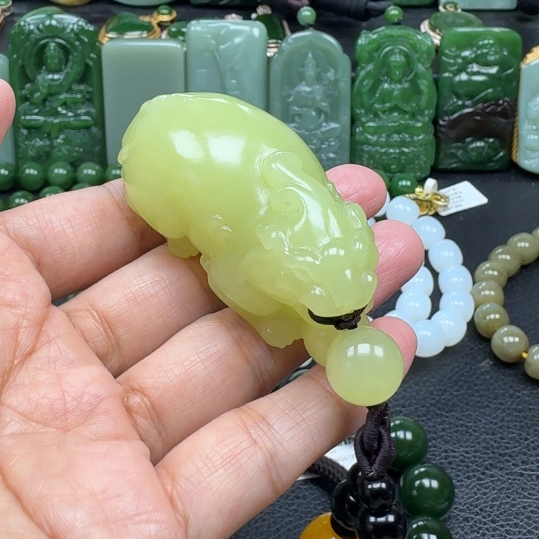 和田玉未镶嵌吊坠(不含链)