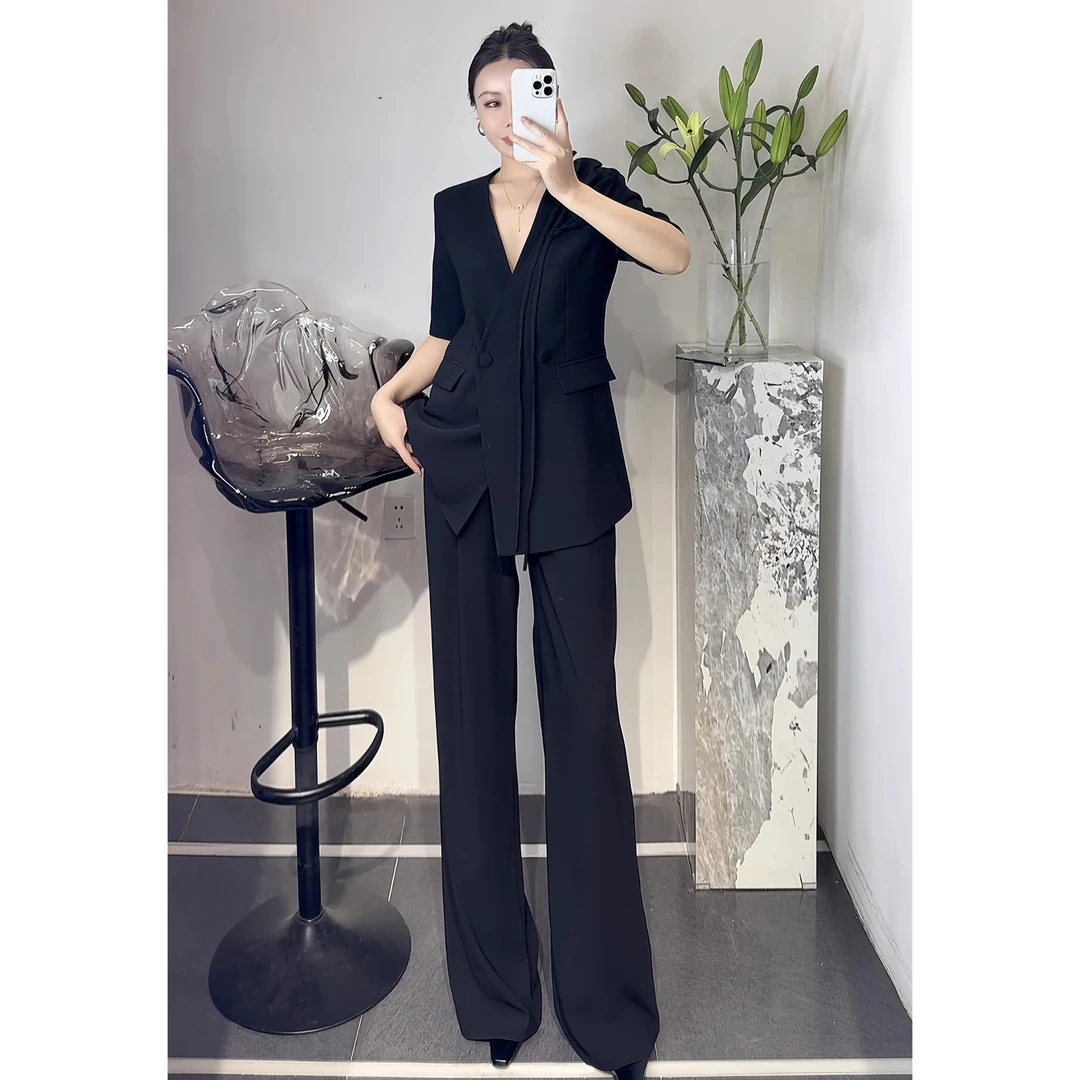 小众炸街高级感女装2025夏款新款黑色气质职业上衣通勤西装套装女