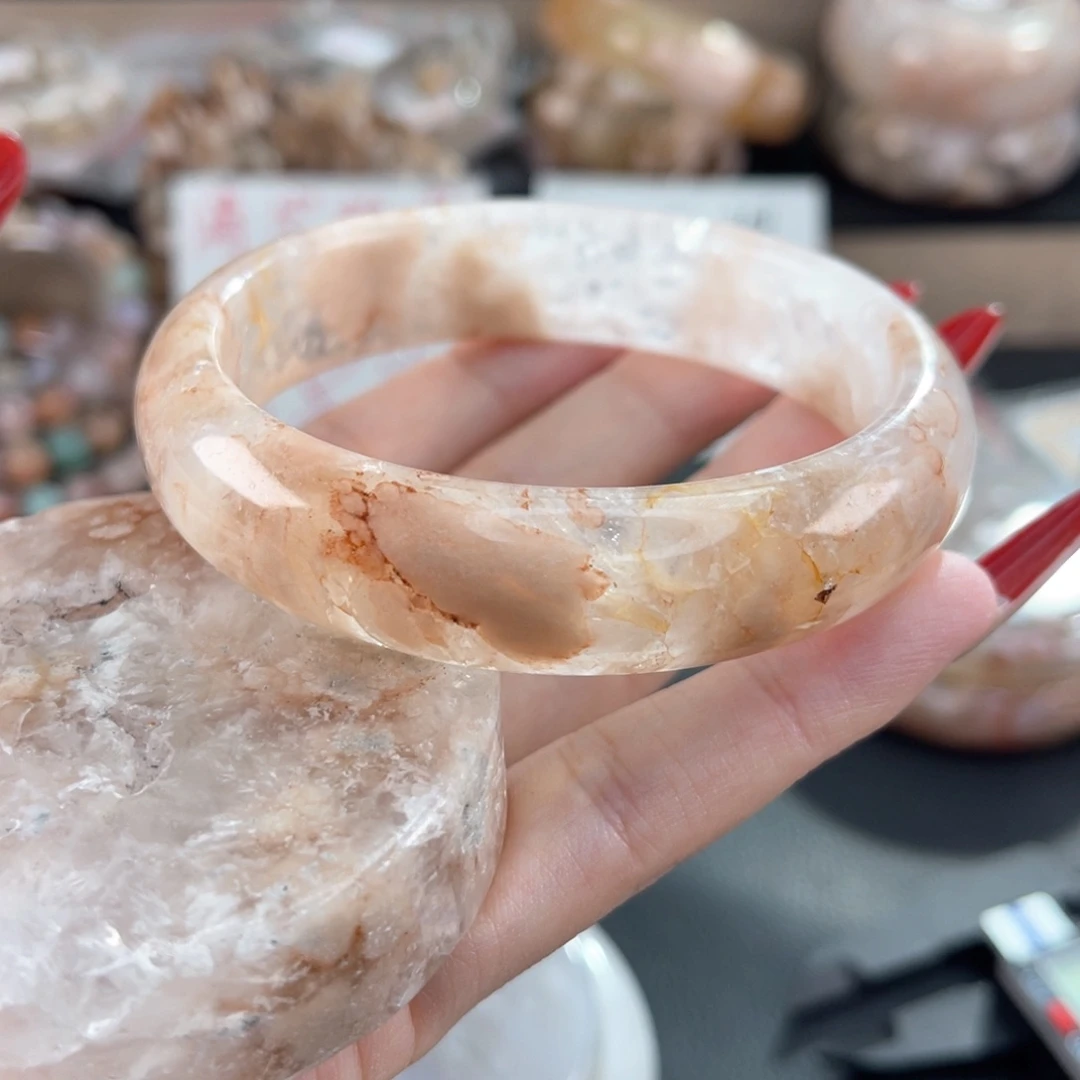 石英质玉未镶嵌手镯61