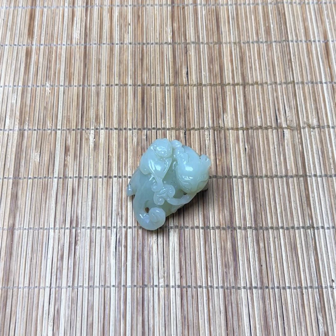 未镶嵌和田玉挂件