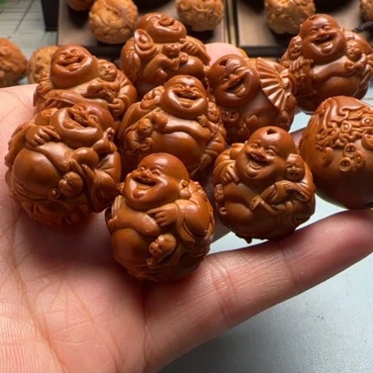 ****逛橄榄核吊坠橄榄核等