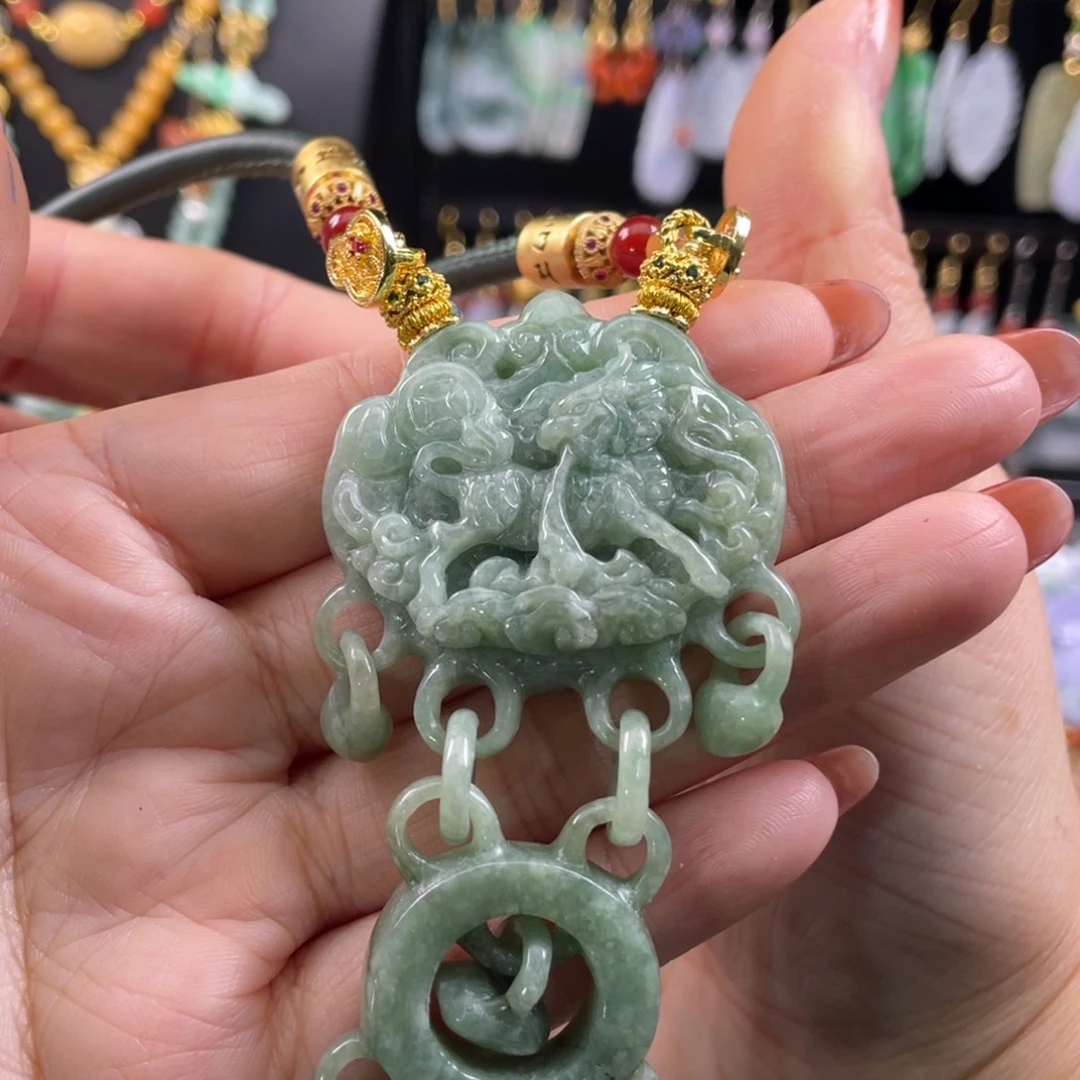 翡翠未镶嵌颈饰代编织